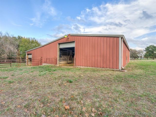 2031 High Hill, Mcalester, OK 74501
