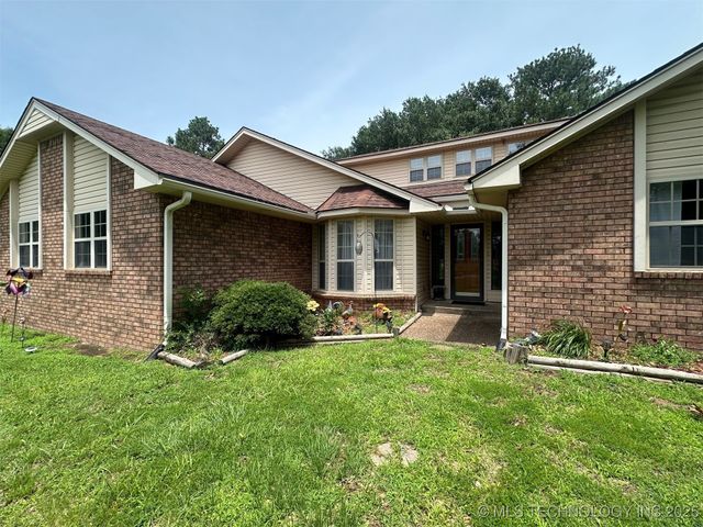2031 High Hill, Mcalester, OK 74501