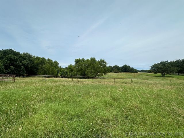 2031 High Hill, Mcalester, OK 74501