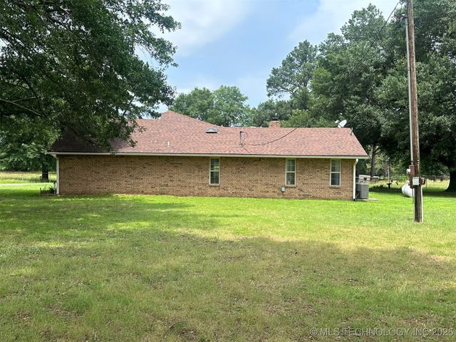 2031 High Hill, Mcalester, OK 74501