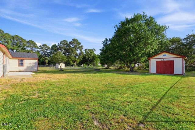 1166 E New Hope Road, Goldsboro, NC 27534