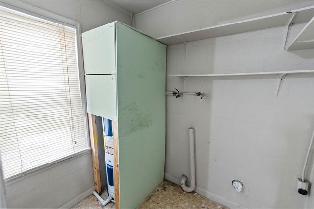 539 W Nelson Ave, Aransas Pass, TX 78336