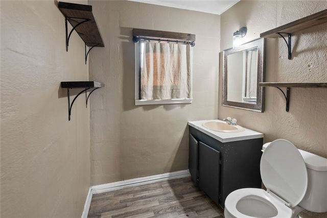539 W Nelson Ave, Aransas Pass, TX 78336