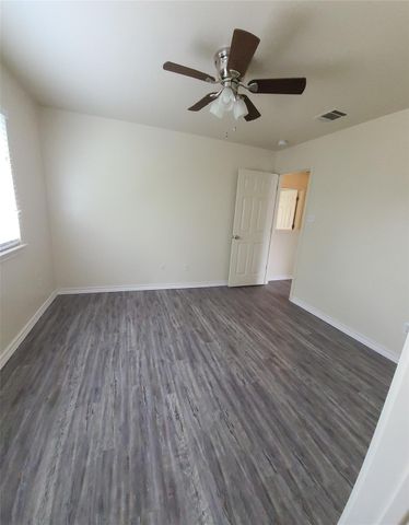 132 Cedargrove, San Marcos, TX 78666