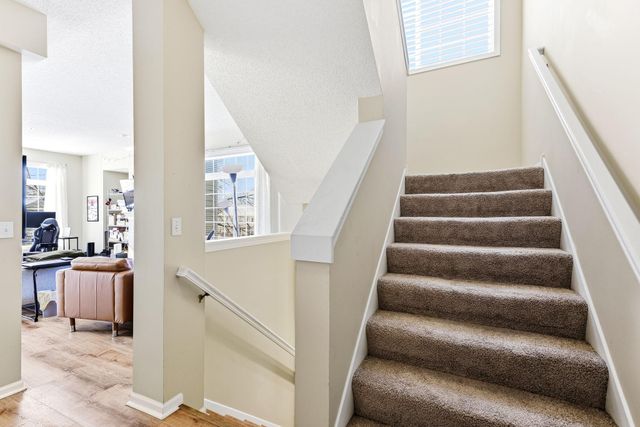 13800 52nd Avenue N, Plymouth, MN 55446