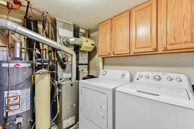 13800 52nd Avenue N, Plymouth, MN 55446