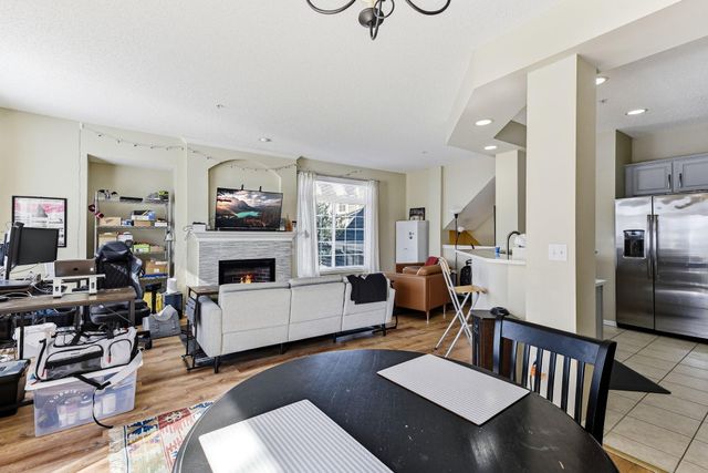 13800 52nd Avenue N, Plymouth, MN 55446