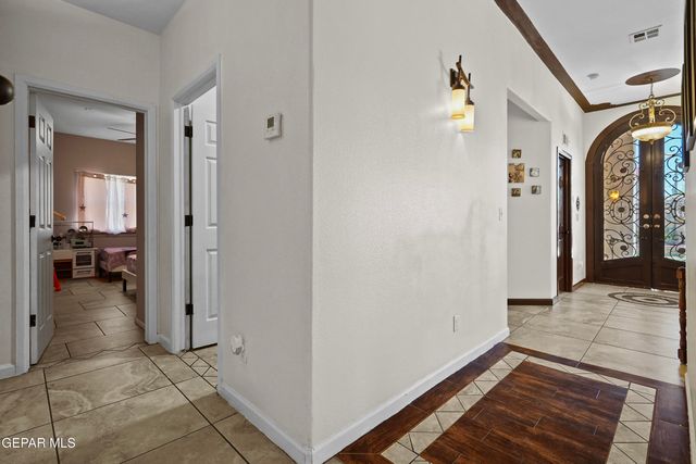 11505 ELLEN Drive, Socorro, TX 79927