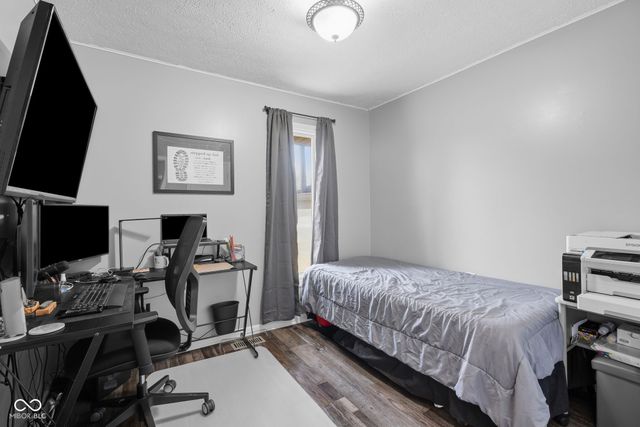 1785 W Brownstown Road, North Vernon, IN 47265