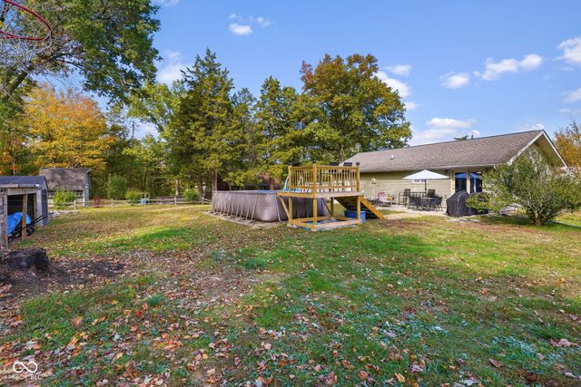 1785 W Brownstown Road, North Vernon, IN 47265