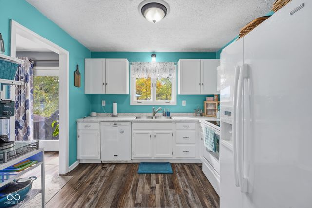 1785 W Brownstown Road, North Vernon, IN 47265