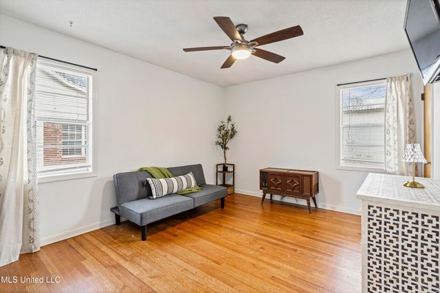 8444 Cedarcrest Drive, Southaven, MS 38671