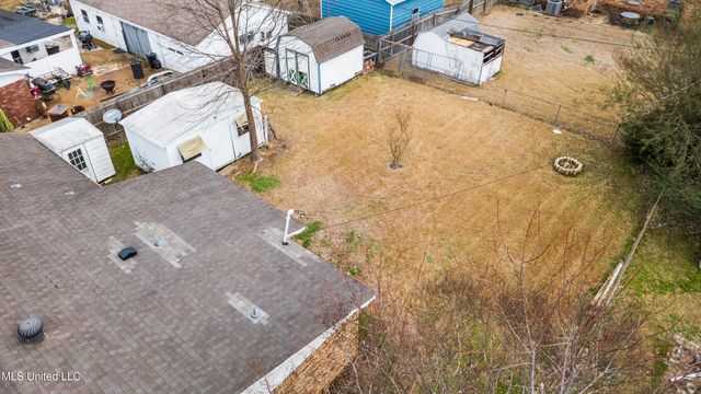 8444 Cedarcrest Drive, Southaven, MS 38671