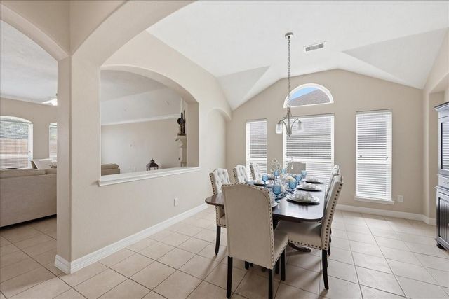 13615 Cotton Run, Mont Belvieu, TX 77523