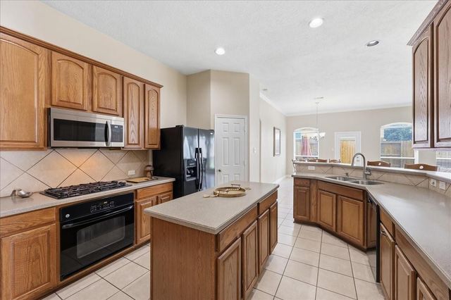 13615 Cotton Run, Mont Belvieu, TX 77523