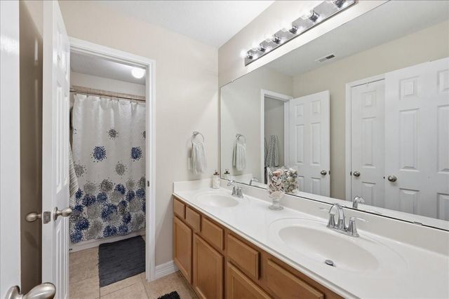 13615 Cotton Run, Mont Belvieu, TX 77523