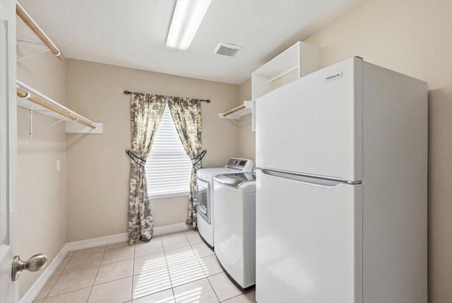 13615 Cotton Run, Mont Belvieu, TX 77523