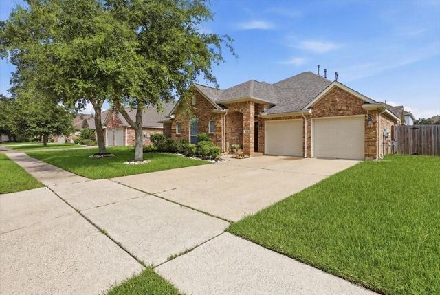 13615 Cotton Run, Mont Belvieu, TX 77523