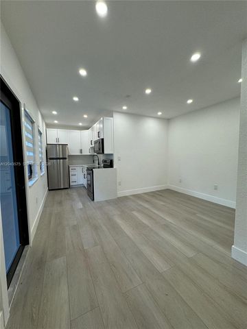 5521 NW 1st Ave 4, Miami, FL 33127