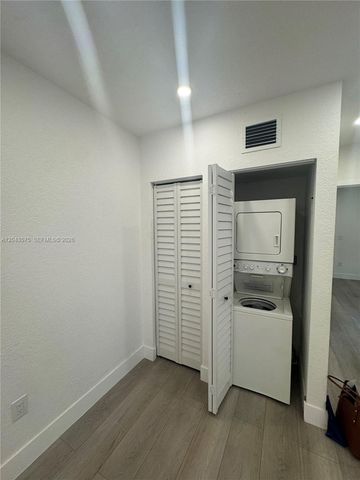 5521 NW 1st Ave 4, Miami, FL 33127