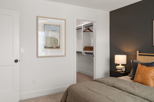 143 Hart, Nashville, TN 37207