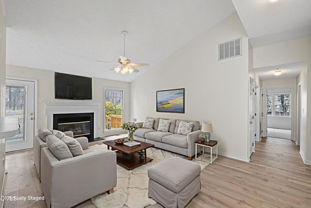 1024 Blackpine Court, Knightdale, NC 27545