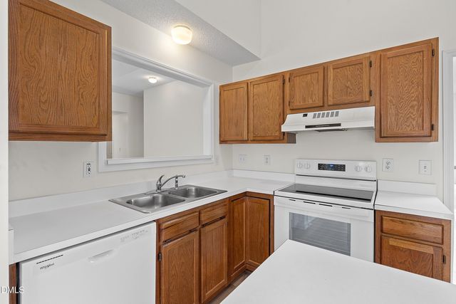 1024 Blackpine Court, Knightdale, NC 27545