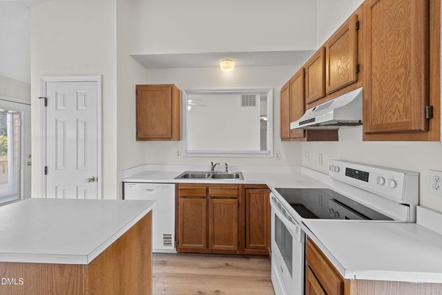 1024 Blackpine Court, Knightdale, NC 27545