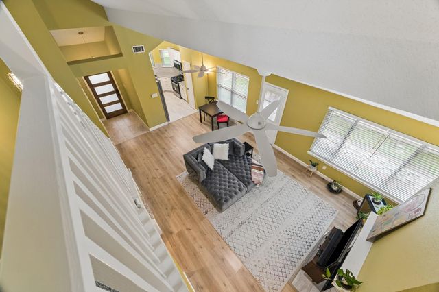 1054 Margate Drive, Pearland, TX 77584