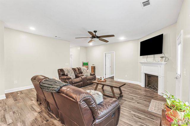 244 Shadow Wood Lane, Wetumpka, AL 36092