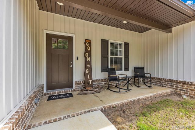 244 Shadow Wood Lane, Wetumpka, AL 36092
