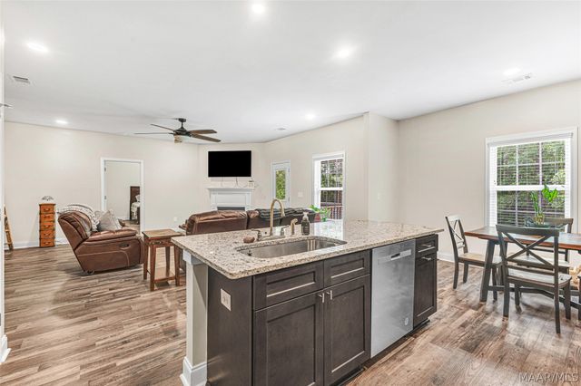 244 Shadow Wood Lane, Wetumpka, AL 36092
