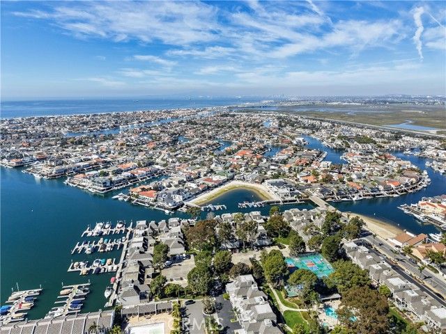 4232 Calhoun, Huntington Beach, CA 92649