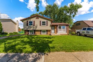 132 Garden Drive, Bolingbrook, IL 60440