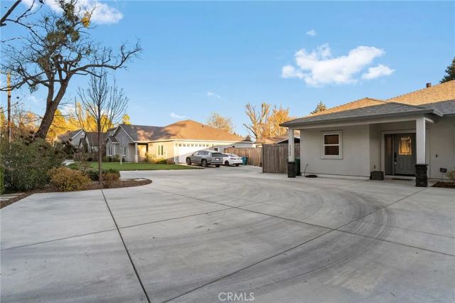 1345 W Lindo, Chico, CA 95926