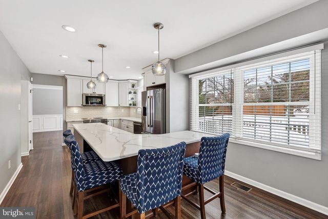 2145 W WELLINGTON RD, Newtown, PA 18940