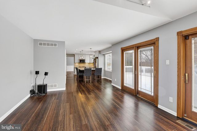 2145 W WELLINGTON RD, Newtown, PA 18940