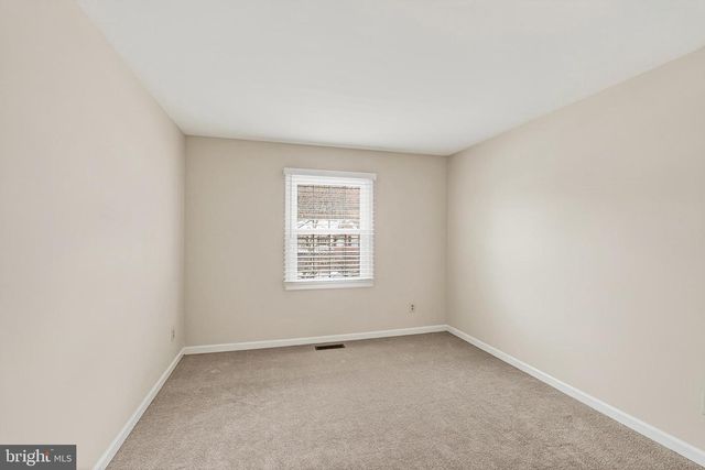 2145 W WELLINGTON RD, Newtown, PA 18940