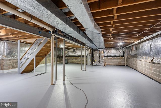 2145 W WELLINGTON RD, Newtown, PA 18940