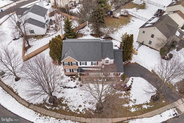 2145 W WELLINGTON RD, Newtown, PA 18940