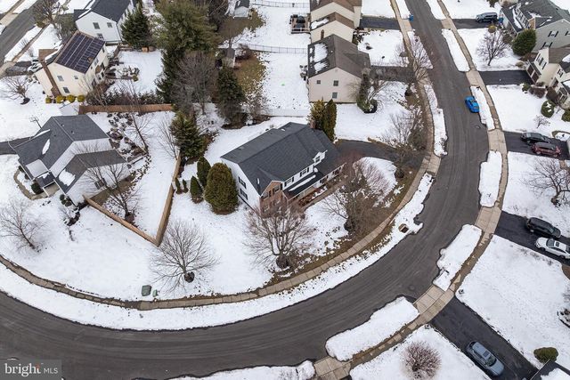 2145 W WELLINGTON RD, Newtown, PA 18940