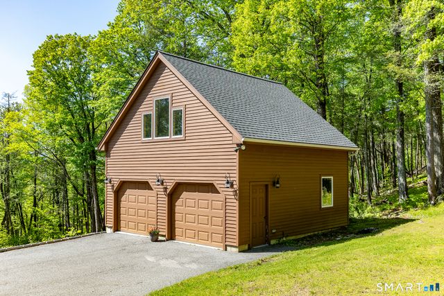 3 Old Forest Road, Sherman, CT 06784