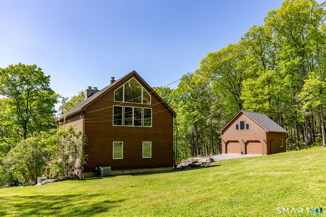 3 Old Forest Road, Sherman, CT 06784