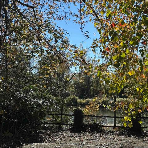 3833 Valentine Rd, Baton Rouge, LA 70816