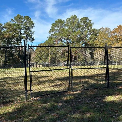 3833 Valentine Rd, Baton Rouge, LA 70816