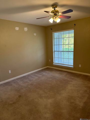 3833 Valentine Rd, Baton Rouge, LA 70816