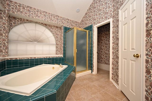 4002 Mission Valley Drive, Missouri City, TX 77459