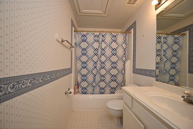 4002 Mission Valley Drive, Missouri City, TX 77459