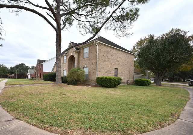4002 Mission Valley Drive, Missouri City, TX 77459