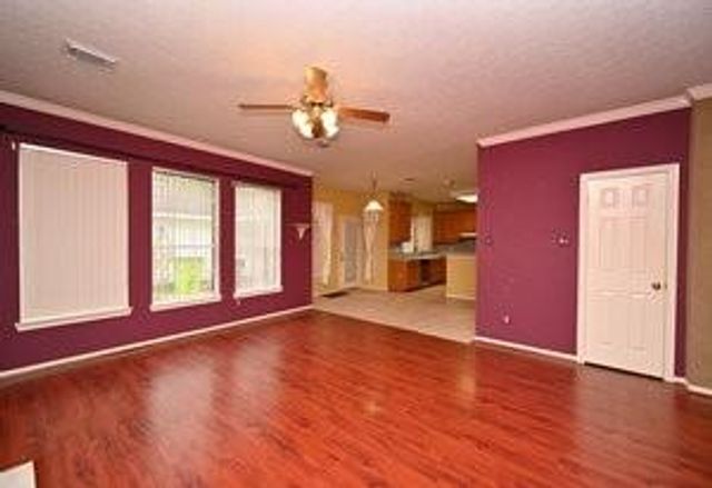 4002 Mission Valley Drive, Missouri City, TX 77459